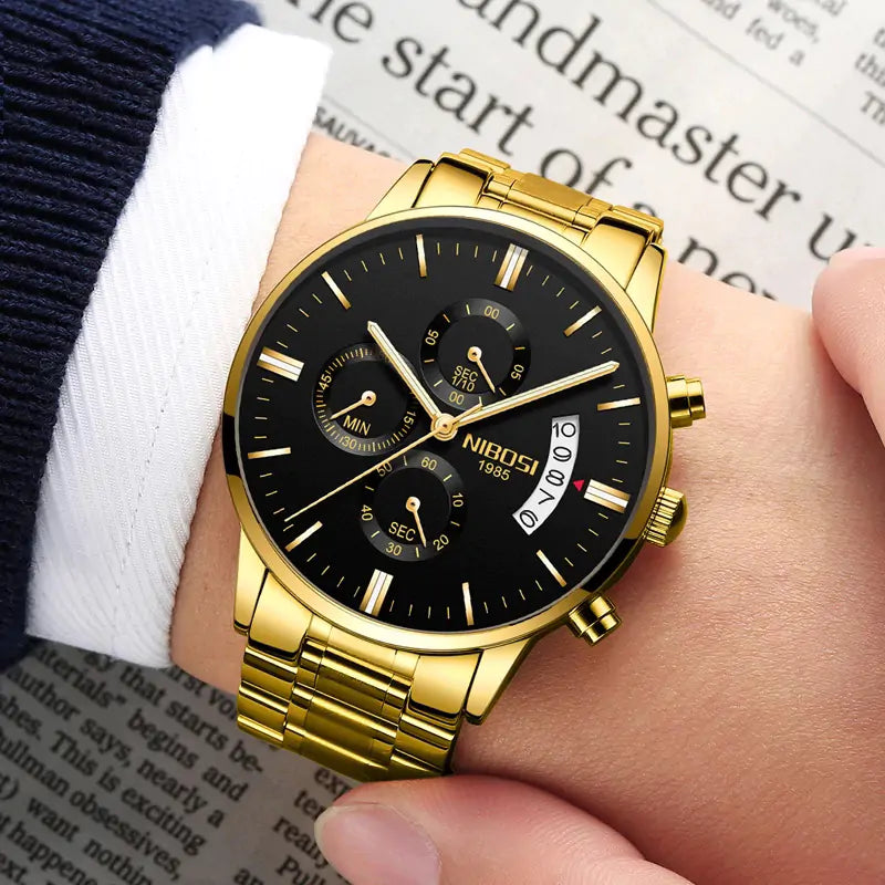 Men's luxurious timepiece